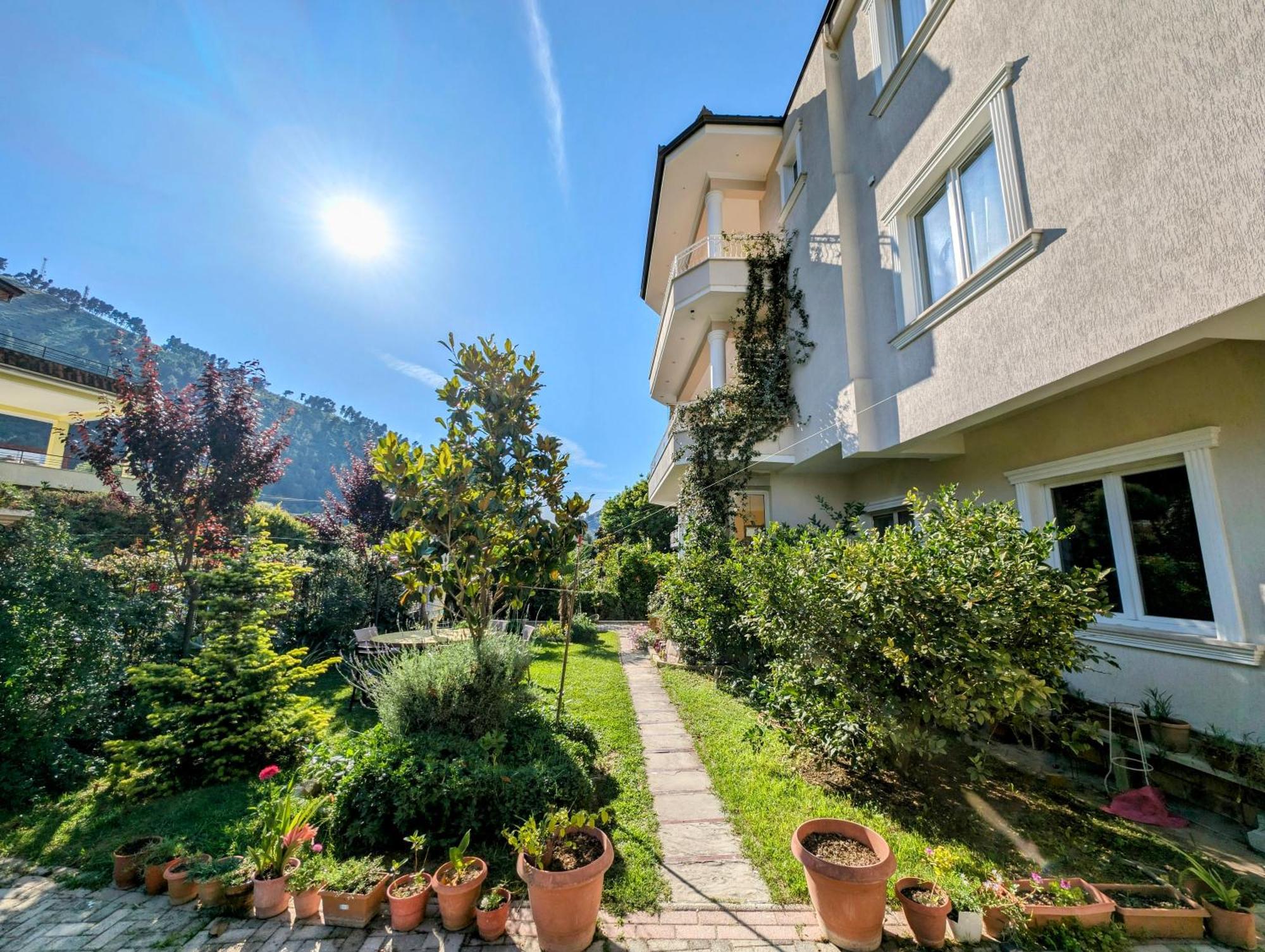 Villa With Garden And Veranda Berat Exterior photo